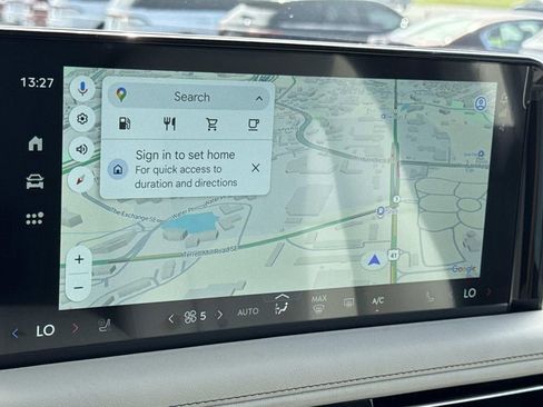 New 2025 Lincoln Aviator AWD w/ Equipment Group 101A image 31