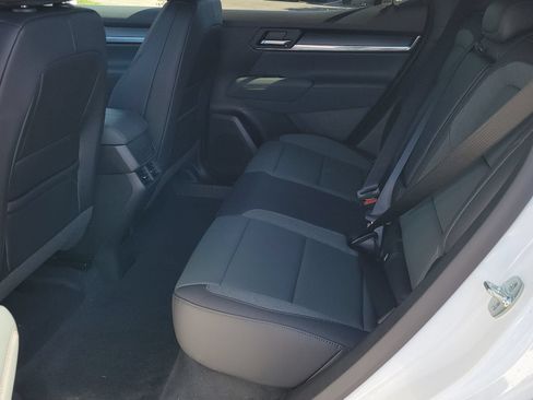 New 2026 GMC Terrain AT4 w/ Technology Package II AWD/4WD image 7