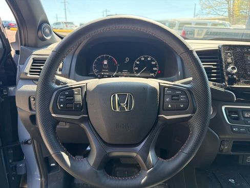 Used 2026 Honda Ridgeline TrailSport image 11