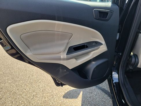 Used 2021 Ford EcoSport S FWD image 11
