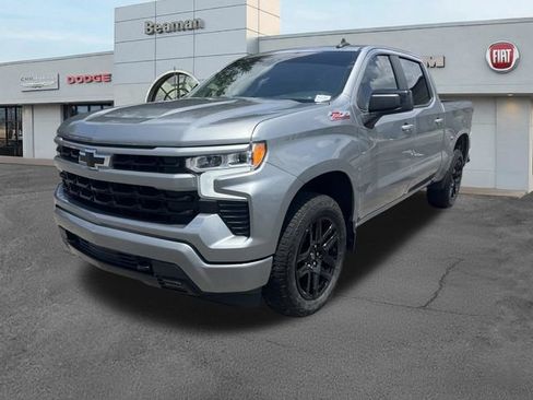 Used 2024 Chevrolet Silverado 1500 RST w/ Convenience Package II AWD/4WD image 7