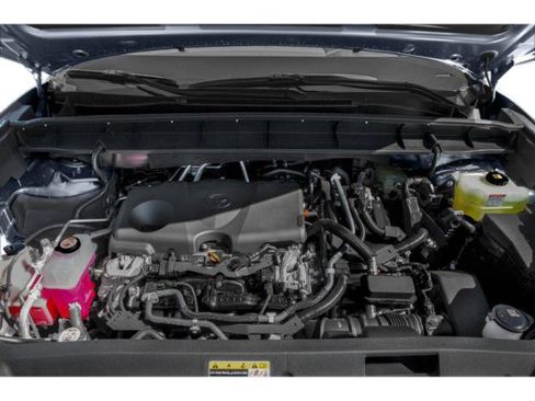 Used 2021 Toyota Highlander XLE FWD image 12