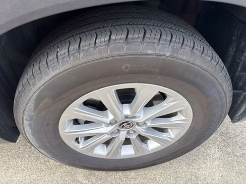 Certified 2026 Toyota Grand Highlander AWD image 5