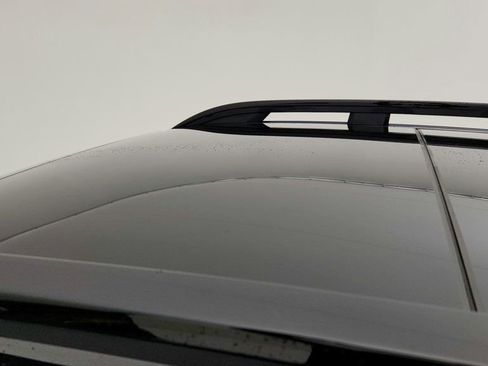 Used 2024 Kia Sorento SX Prestige w/ Olive Brown Leather Package image 10