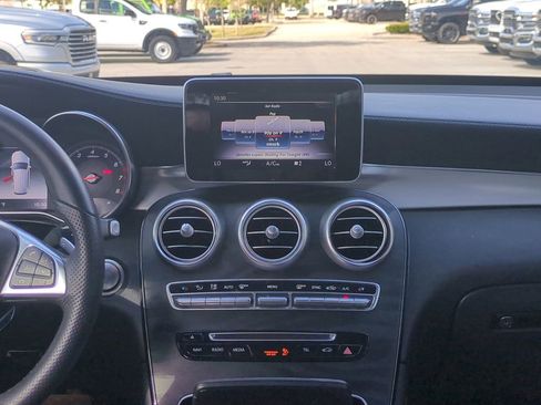 Used 2018 Mercedes-Benz GLC 300 image 20