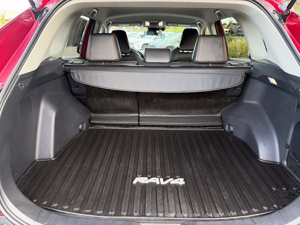 Used 2022 Toyota RAV4 Adventure AWD/4WD image 17