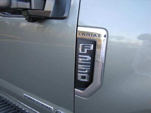 Used 2020 Ford F250 Lariat w/ Lariat Ultimate Package image 27