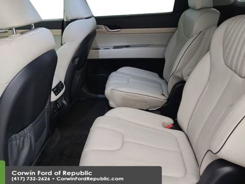 Used 2024 Hyundai Palisade Limited image 26