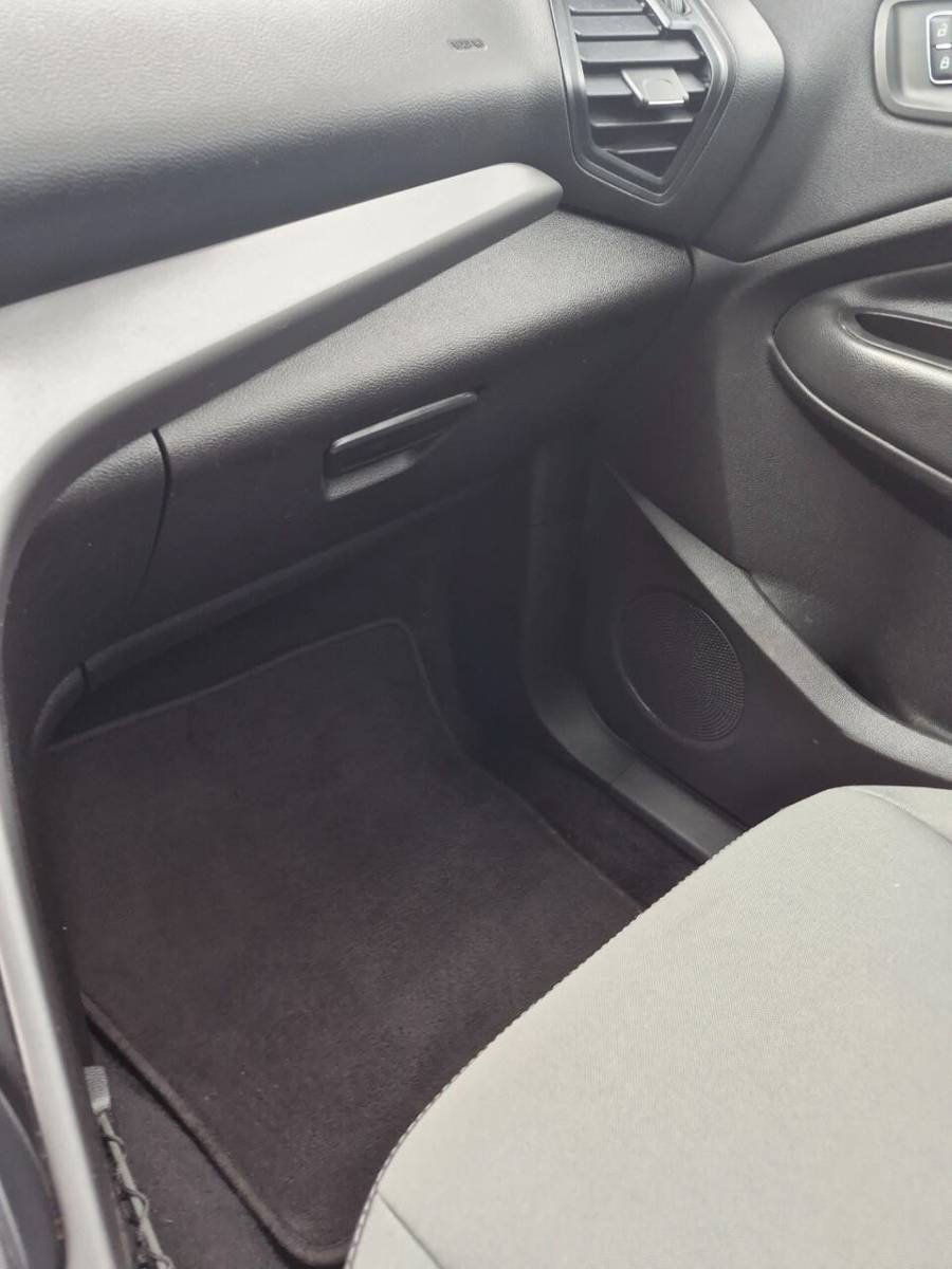Used 2016 Ford Escape SE w/ Equipment Group 201A AWD/4WD image 23