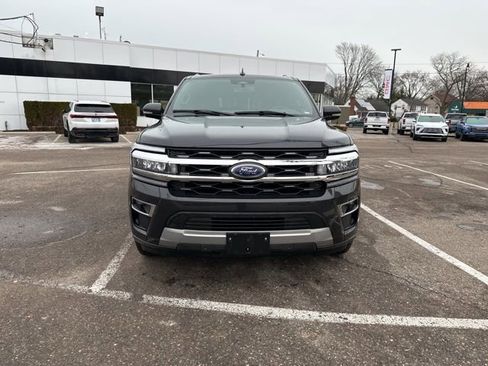 Used 2024 Ford Expedition Max Limited image 2