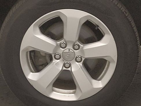 Used 2019 Jeep Compass Latitude w/ Popular Equipment Group image 31