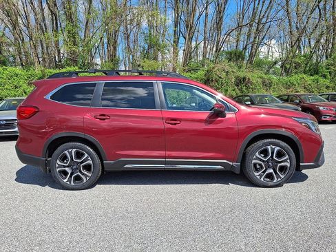 Certified 2023 Subaru Ascent Limited AWD/4WD image 8
