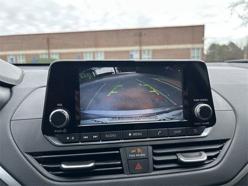 Used 2024 Nissan Altima 2.5 S image 35