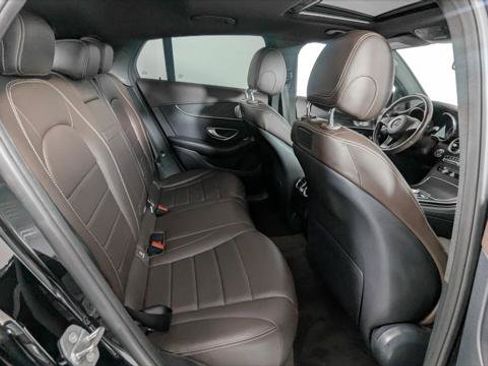 Used 2018 Mercedes-Benz GLC 300 4MATIC Coupe image 22