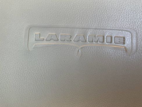 Used 2014 RAM 2500 Laramie AWD/4WD image 37