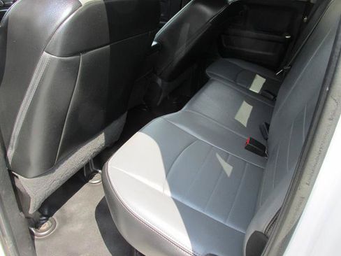 Used 2022 RAM 1500 Tradesman AWD/4WD image 9