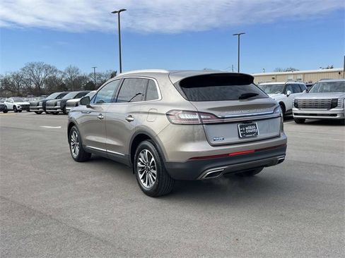 Used 2021 Lincoln Nautilus AWD w/ Equipment Group 101A image 7