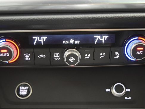 New 2025 Audi Q3 2.0T Premium Plus image 11