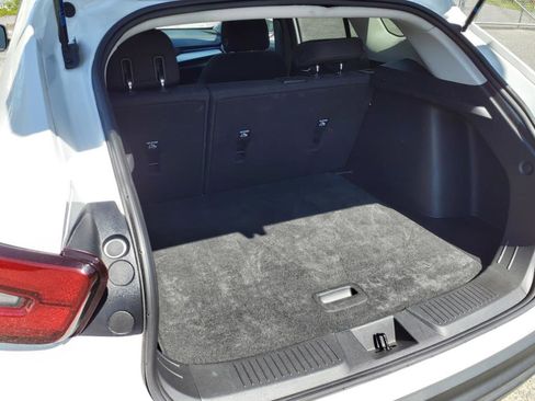 Used 2024 Chevrolet Trax LS image 13