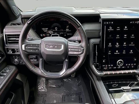 Used 2025 GMC Yukon AT4 Ultimate w/ LPO, Floor Liner Package AWD/4WD image 6