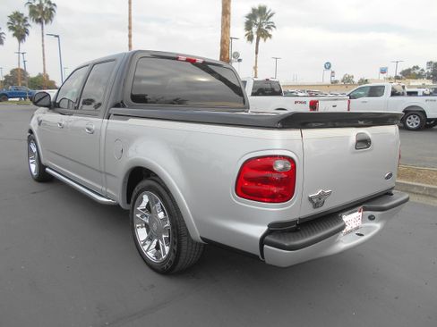 Used 2003 Ford F150 Harley-Davidson image 8