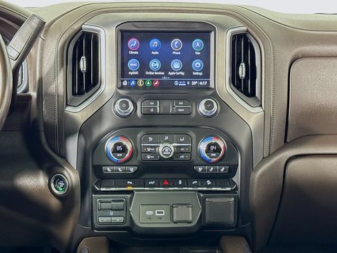Used 2021 GMC Sierra 1500 Denali w/ Denali Illumination Package AWD/4WD image 13
