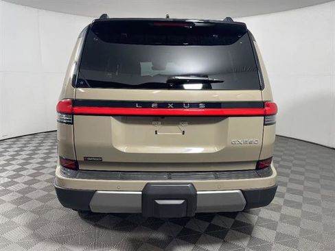 Used 2025 Lexus GX 550 AWD/4WD image 6