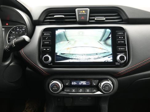 New 2025 Nissan Versa SR w/ Trunk Package image 16