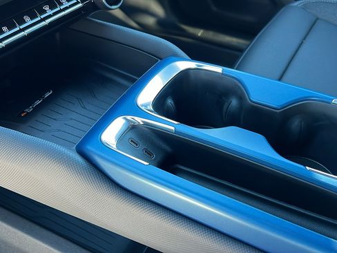 New 2026 Chevrolet Equinox EV LT image 20