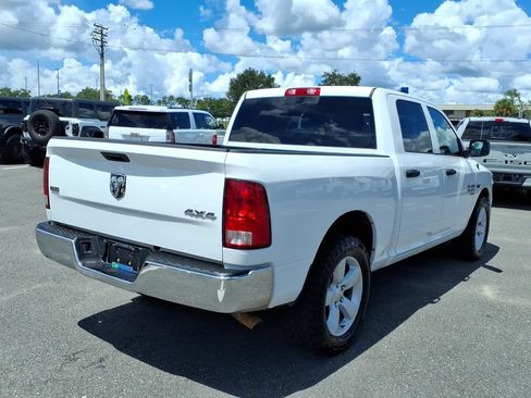 Used 2022 RAM 1500 Classic SLT AWD/4WD image 7