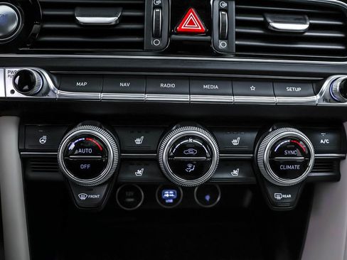 Used 2023 Genesis G70 3.3T w/ Sport Prestige Package image 12