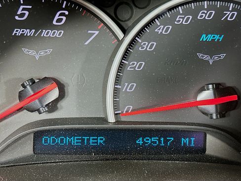 Used 2007 Chevrolet Corvette Coupe w/ Preferred Equipment Group image 19