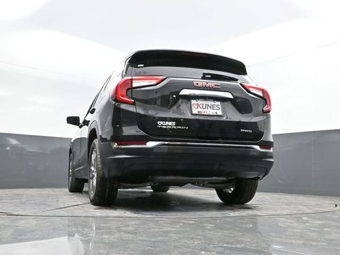 Used 2024 GMC Terrain SLT AWD/4WD image 49