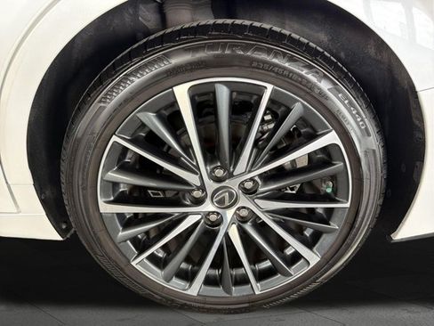 Certified 2025 Lexus ES 350 w/ Premium Package FWD image 24