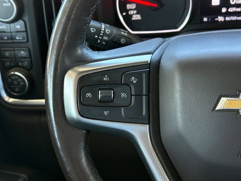 Used 2022 Chevrolet Silverado 1500 LTZ w/ LTZ Premium Package AWD/4WD image 35