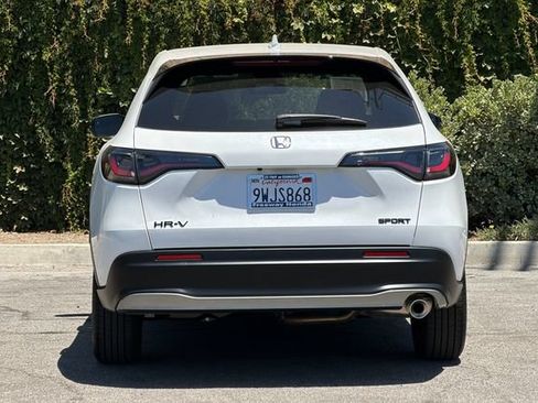 Certified 2026 Honda HR-V Sport image 5