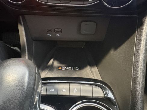 Used 2024 Buick Encore GX Sport Touring w/ Experience Buick Package image 16