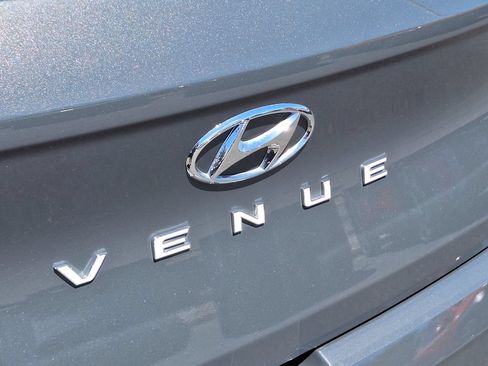 Certified 2024 Hyundai Venue SEL FWD image 29