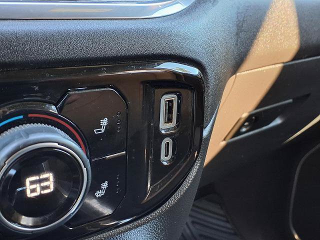 Used 2024 Chevrolet Silverado 1500 RST w/ Convenience Package II AWD/4WD image 8