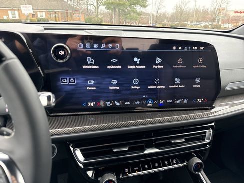 New 2026 Chevrolet Traverse High Country image 15