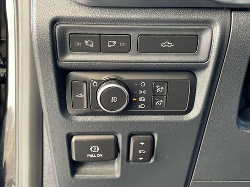 Used 2022 Ford F150 Lariat w/ Equipment Group 502A High image 25