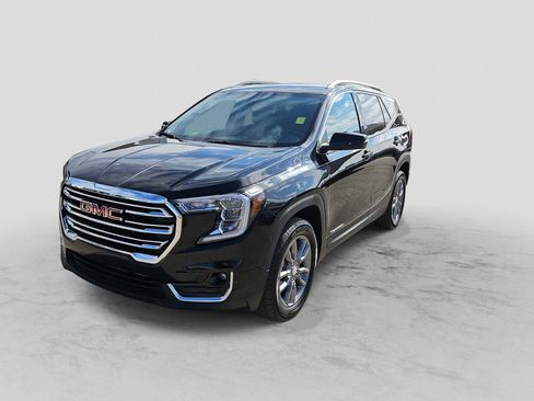 Used 2024 GMC Terrain SLT image 4