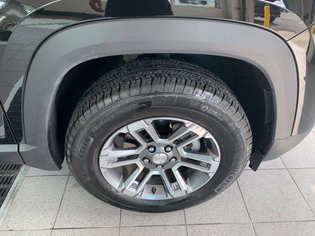Used 2026 GMC Terrain Elevation AWD/4WD image 22