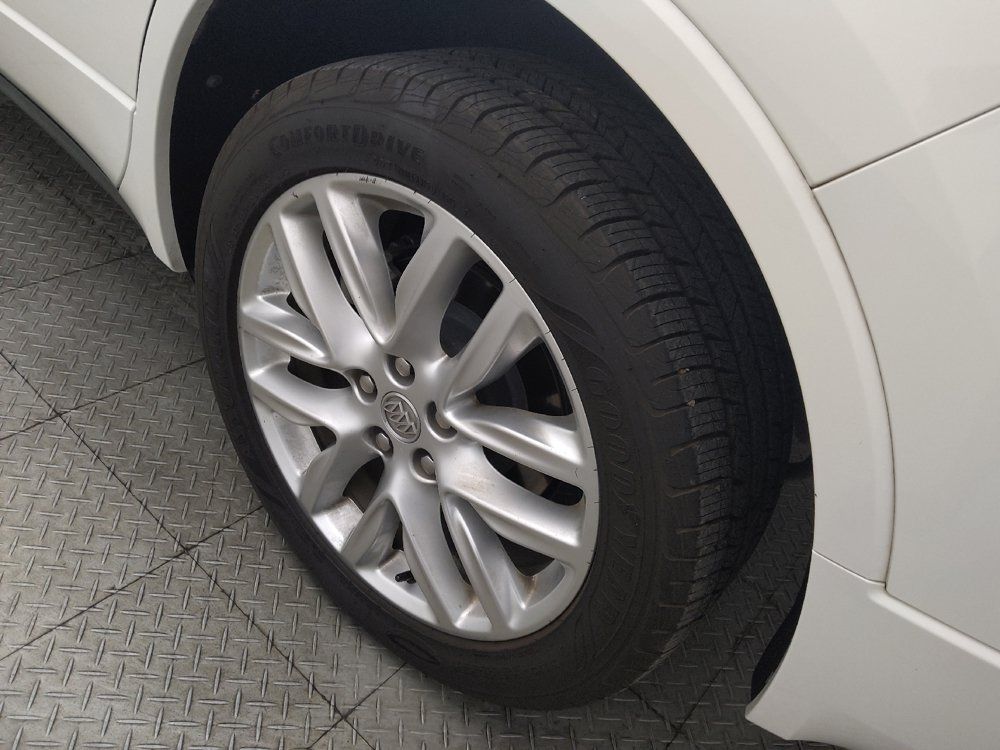 Used 2019 Buick Envision Premium AWD/4WD image 31