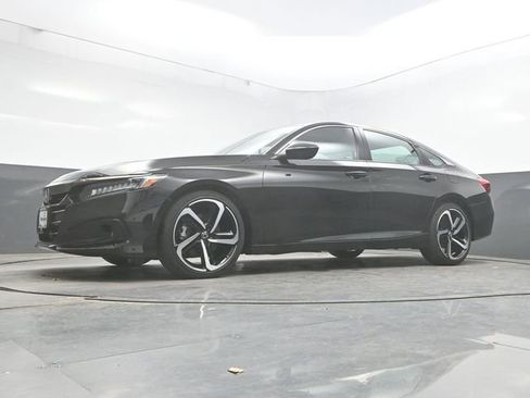 Used 2022 Honda Accord Sport image 34