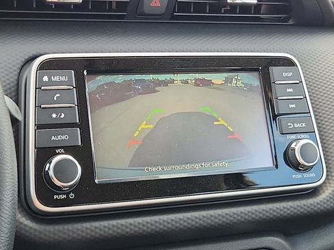 New 2025 Nissan Kicks Play S image 14