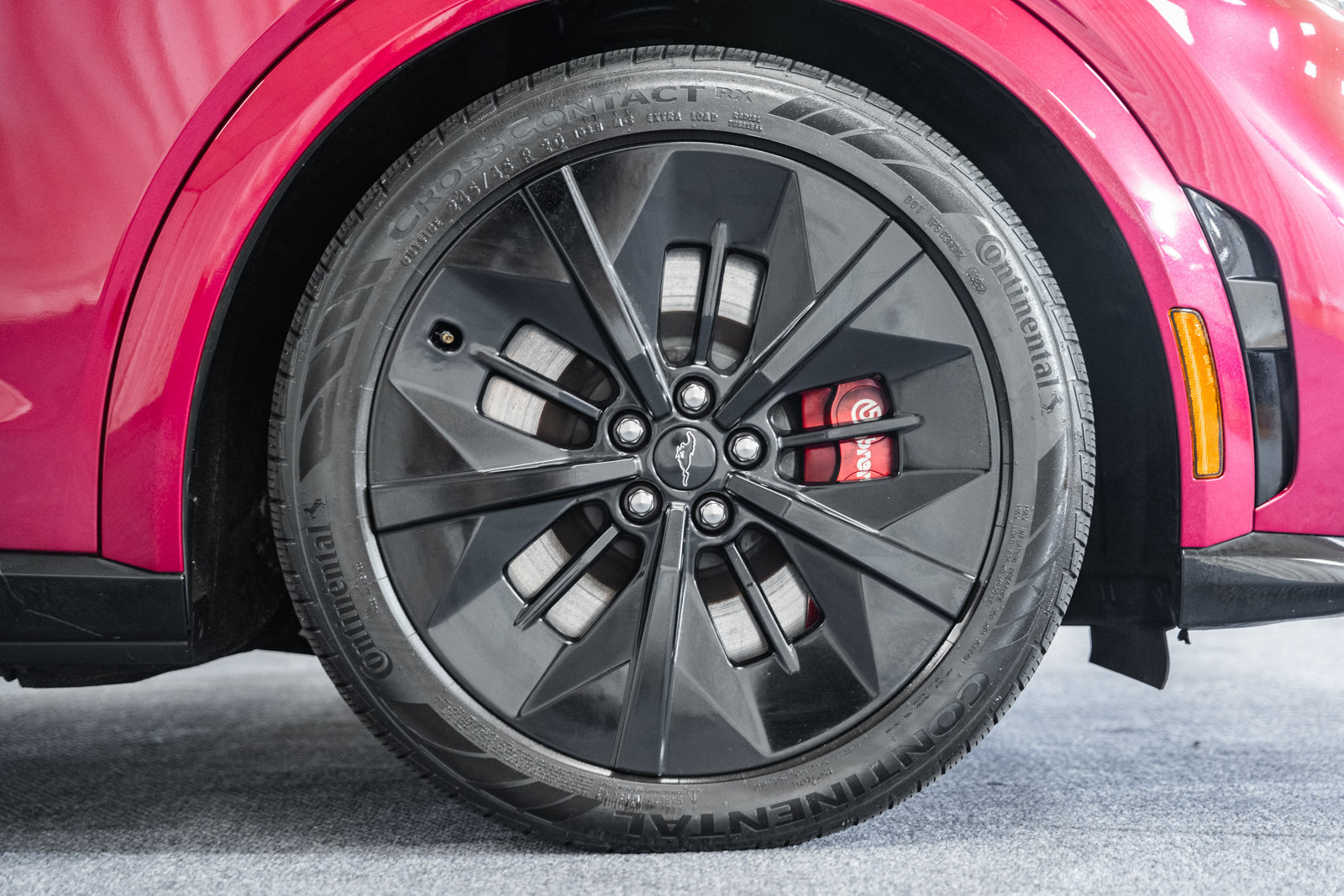 Certified 2025 Ford Mustang Mach-E GT AWD/4WD image 18