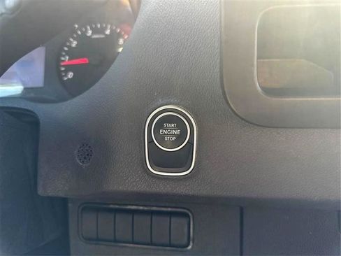 Used 2021 Mercedes-Benz Sprinter 2500 image 28