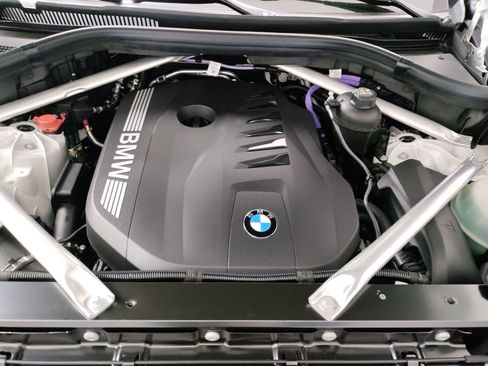 Used 2026 BMW X5 sDrive40i w/ Parking Assistance Package image 24