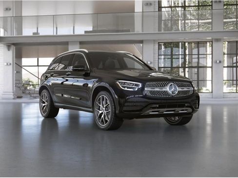 Certified 2022 Mercedes-Benz GLC 300 4MATIC image 11